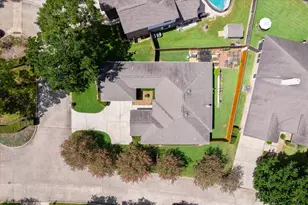 3721 Poets Ct, Montgomery, TX 77356 - Photo 31