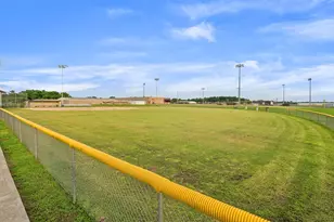 1050 Tarkington Timbers Dr, Cleveland, TX 77327 - Photo 31