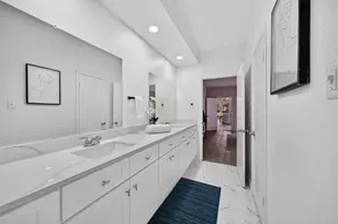 9592 Doliver Dr, Houston, TX 77063 - Photo 19