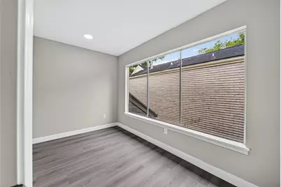 9592 Doliver Drive, Houston, TX 77063 - Photo 33