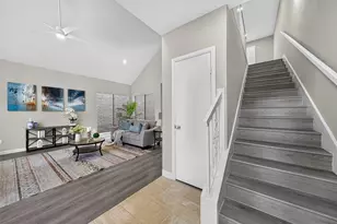 9592 Doliver Dr, Houston, TX 77063 - Photo 29