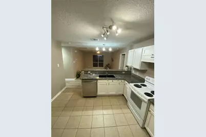 8825 E Buffalo Circle, Willis, TX 77378 - Photo 9