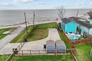 4402 Boulevard St, Bacliff, TX 77518 - Photo 1