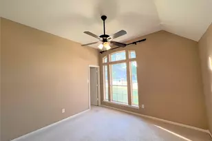 5407 Oak Cove Dr, Houston, TX 77091 - Photo 11