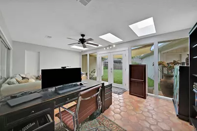 1059 Richelieu Lane, Houston, TX 77018 - Photo 27