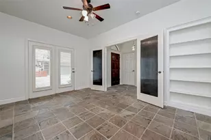 5410 Rose St, Houston, TX 77007 - Photo 9
