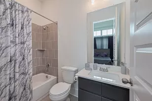 9014 Meadow Bridge Dr, Missouri City, TX 77459 - Photo 33