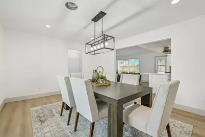 801 S Jackson Street, Alvin, TX 77511 - Photo 9