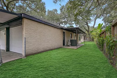 801 S Jackson Street, Alvin, TX 77511 - Photo 23