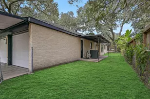 801 S Jackson St, Alvin, TX 77511 - Photo 23