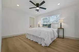 801 S Jackson St, Alvin, TX 77511 - Photo 17