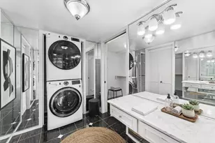 5050 Ambassador Way, Houston, TX 77056 - Photo 7