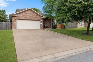 1103 Harrisonburg Ln, College Station, TX 77845 - Photo 1