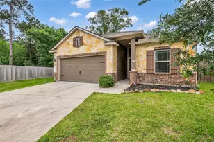 15703 Ty Cobb Ct, Splendora, TX 77372 - Photo 3