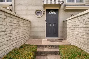612 Fargo St, Houston, TX 77006 - Photo 3