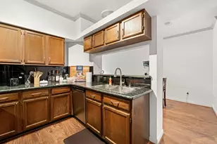 612 Fargo St, Houston, TX 77006 - Photo 17