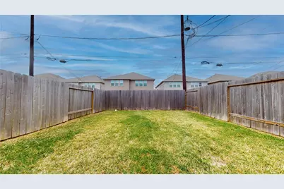 519 Dr Martin Luther King Jr Drive, La Porte, TX 77571 - Photo 39