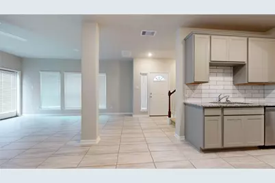 519 Dr Martin Luther King Jr Drive, La Porte, TX 77571 - Photo 11