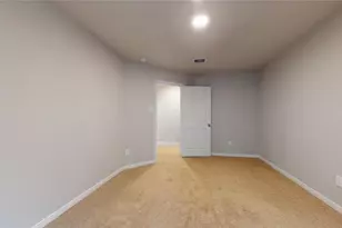 519 Dr. Martin Luther King Jr. Dr., La Porte, TX 77571 - Photo 33