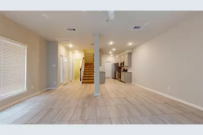 519 Dr Martin Luther King Jr Drive, La Porte, TX 77571 - Photo 9