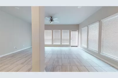 519 Dr Martin Luther King Jr Drive, La Porte, TX 77571 - Photo 7