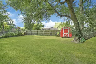 17018 Blairwood Dr, Houston, TX 77049 - Photo 21