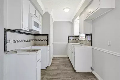 17018 Blairwood Drive, Houston, TX 77049 - Photo 9