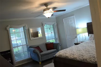 5402 Queensloch Drive, Houston, TX 77096 - Photo 11