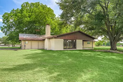 1226 E US Highway 90, Flatonia, TX 78941 - Photo 23