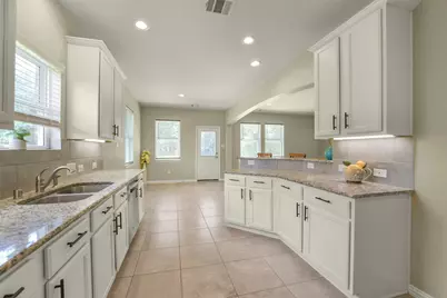 82 Road 6607, Dayton, TX 77535 - Photo 15