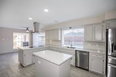 2108 Olympic Drive, League City, TX 77573 - Photo 3