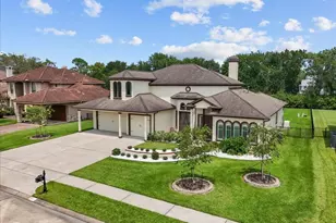 205 Del Monte Dr, Friendswood, TX 77546 - Photo 3