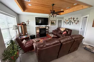 7821 Co Rd 460, Normangee, TX 77871 - Photo 13