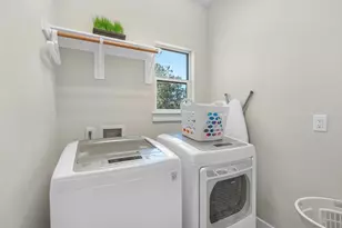 2210 Wipprecht St, Houston, TX 77020 - Photo 21