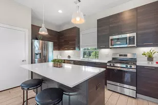 2210 Wipprecht St, Houston, TX 77020 - Photo 7