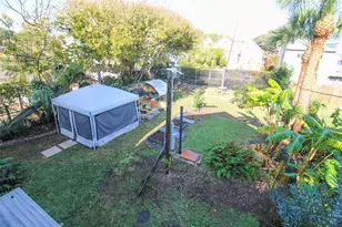 2008 - 2010 Ave O 1/2, Galveston, TX 77550 - Photo 39