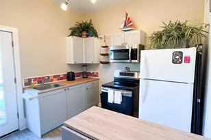2008 - 2010 Ave O 1/2, Galveston, TX 77550 - Photo 13
