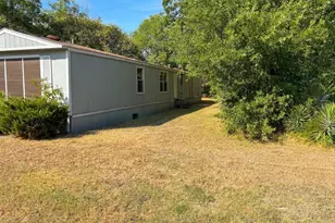 1304 S Beaton St, Corsicana, TX 75110 - Photo 3