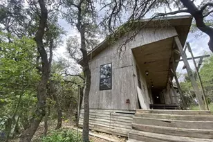 299 N Loop Dr, Blanco, TX 78606 - Photo 9