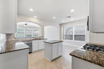 13814 Parkers Cove, Houston, TX 77044 - Photo 15