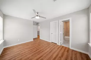 8705 Bertwood St, Houston, TX 77016 - Photo 15