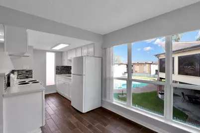 7047 Bissonnet Street #117, Houston, TX 77074 - Photo 5