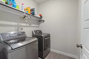 713 Ivory Crk Ct, Willis, TX 77378 - Photo 31