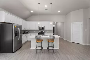 713 Ivory Crk Ct, Willis, TX 77378 - Photo 11