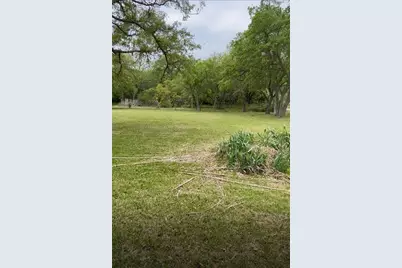 2702 Lake Road, La Marque, TX 77568 - Photo 1