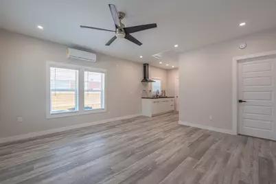 4202 Clay Street #A/C, Houston, TX 77023 - Photo 3