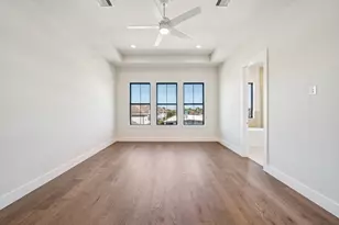 8712 Padua Ln, Houston, TX 77055 - Photo 25