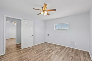 228 Orange St, La Marque, TX 77568 - Photo 13