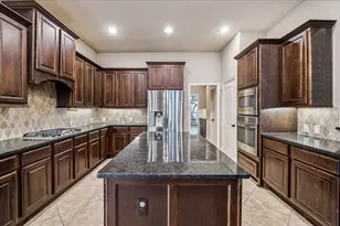 18638 Roslyn Springs Dr, Spring, TX 77388 - Photo 5