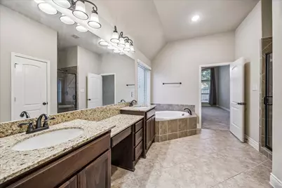 18638 Roslyn Springs Drive, Spring, TX 77388 - Photo 29